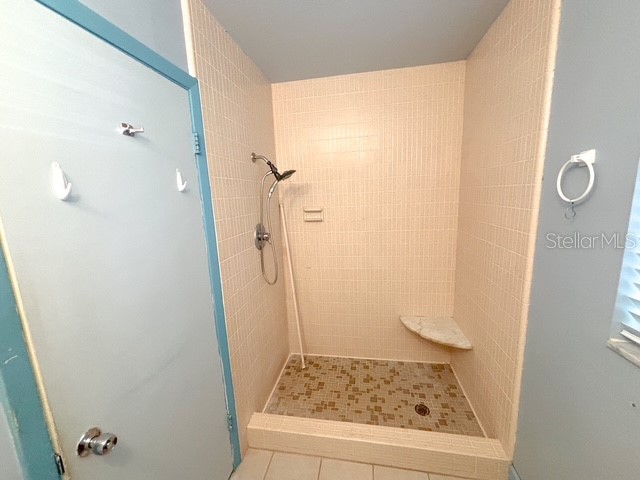 121 E Pine St Howey In The Hills FL 34737 - LITTLE LAKE HARRIS G5112224 image20