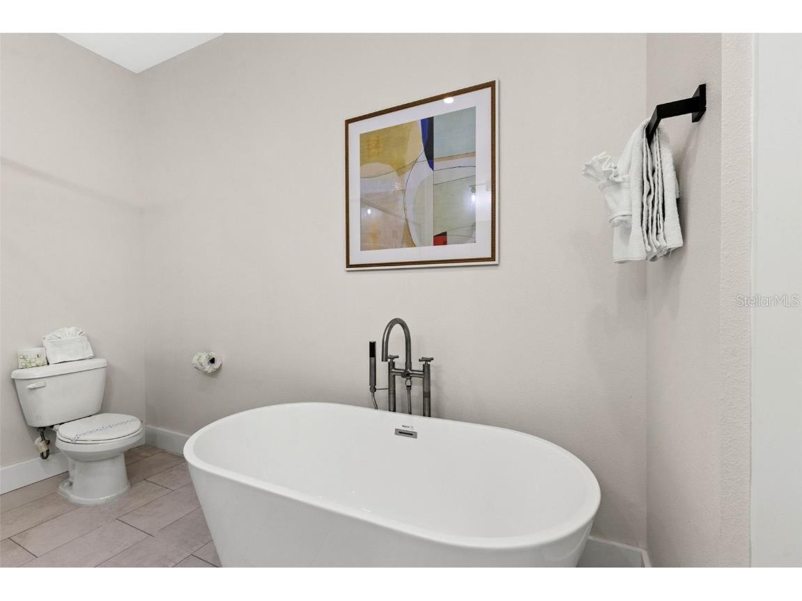 121 E Warren Avenue #3 Tampa FL 33602 TB8455490 image4