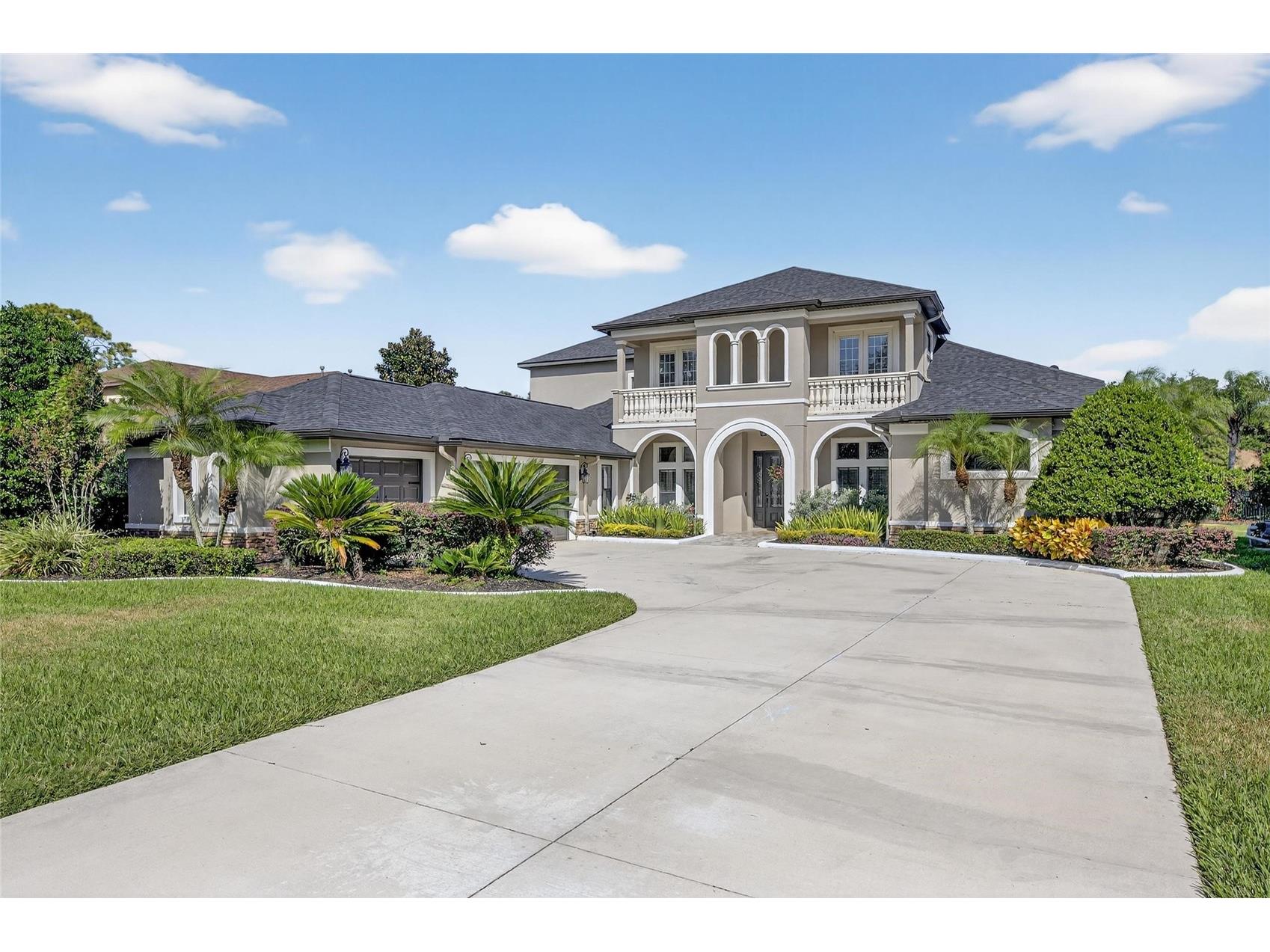 121 Falling Water Drive Brandon FL 33511 TB8448107 image1