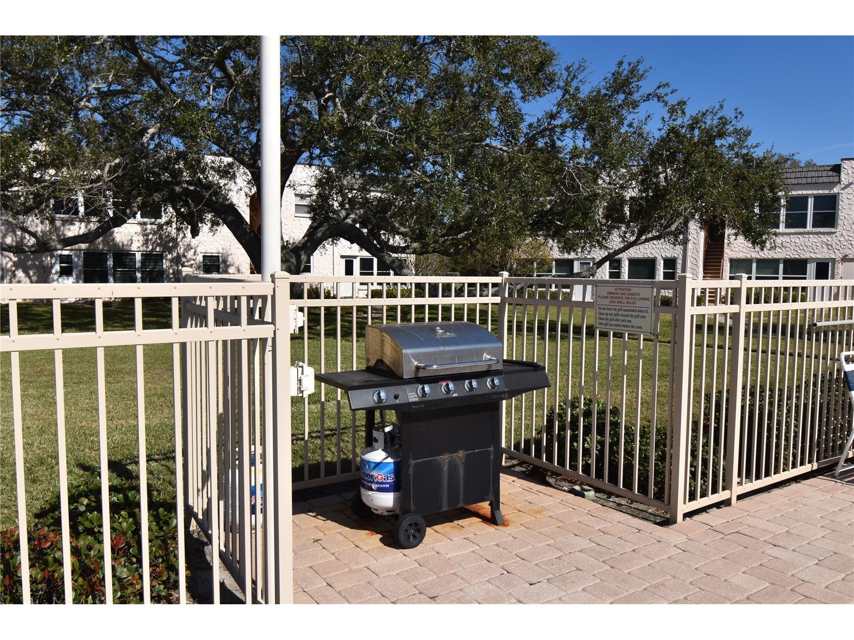 121 Fernwood Circle #121 Seminole FL 33777 - CANAL TO LAKE SEMINOLE TB8470542 image46