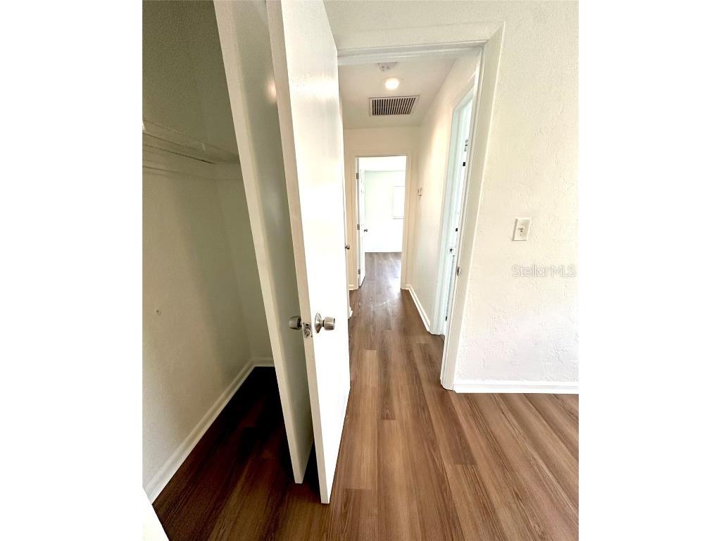 121 Granada Boulevard North Port FL 34287 TB8396251 image18