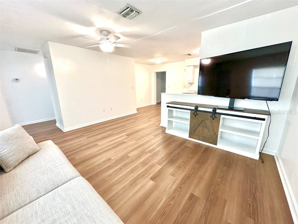 121 Granada Boulevard North Port FL 34287 TB8396251 image8