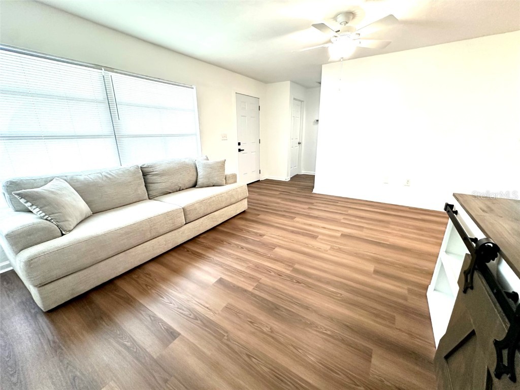 121 Granada Boulevard North Port FL 34287 TB8396251 image9