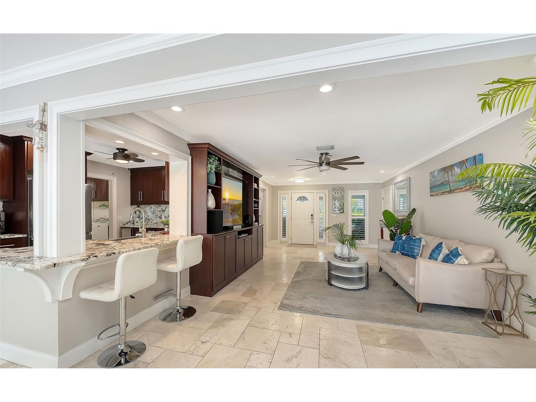 121 Holly Avenue Sarasota FL 34243 A4686397 image11