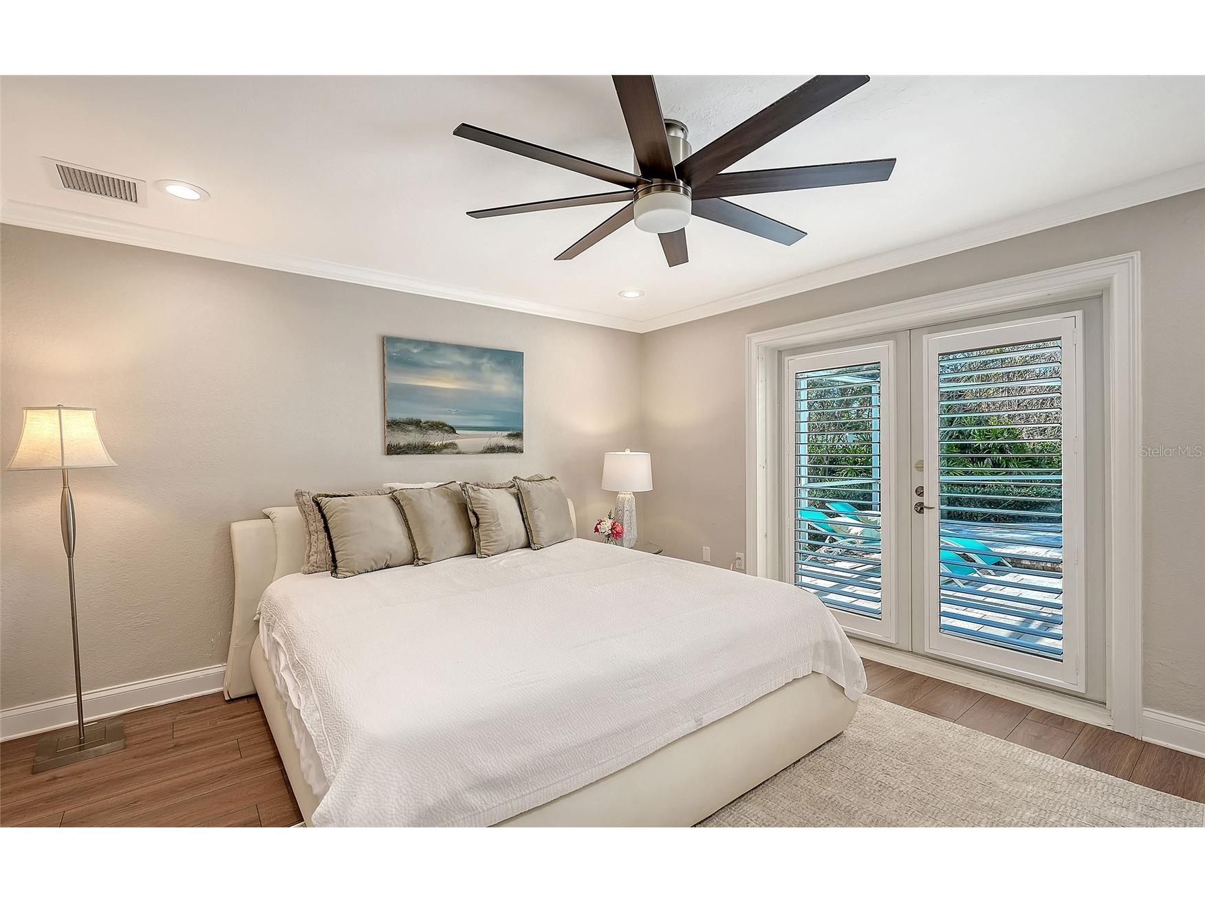 121 Holly Avenue Sarasota FL 34243 A4686397 image22
