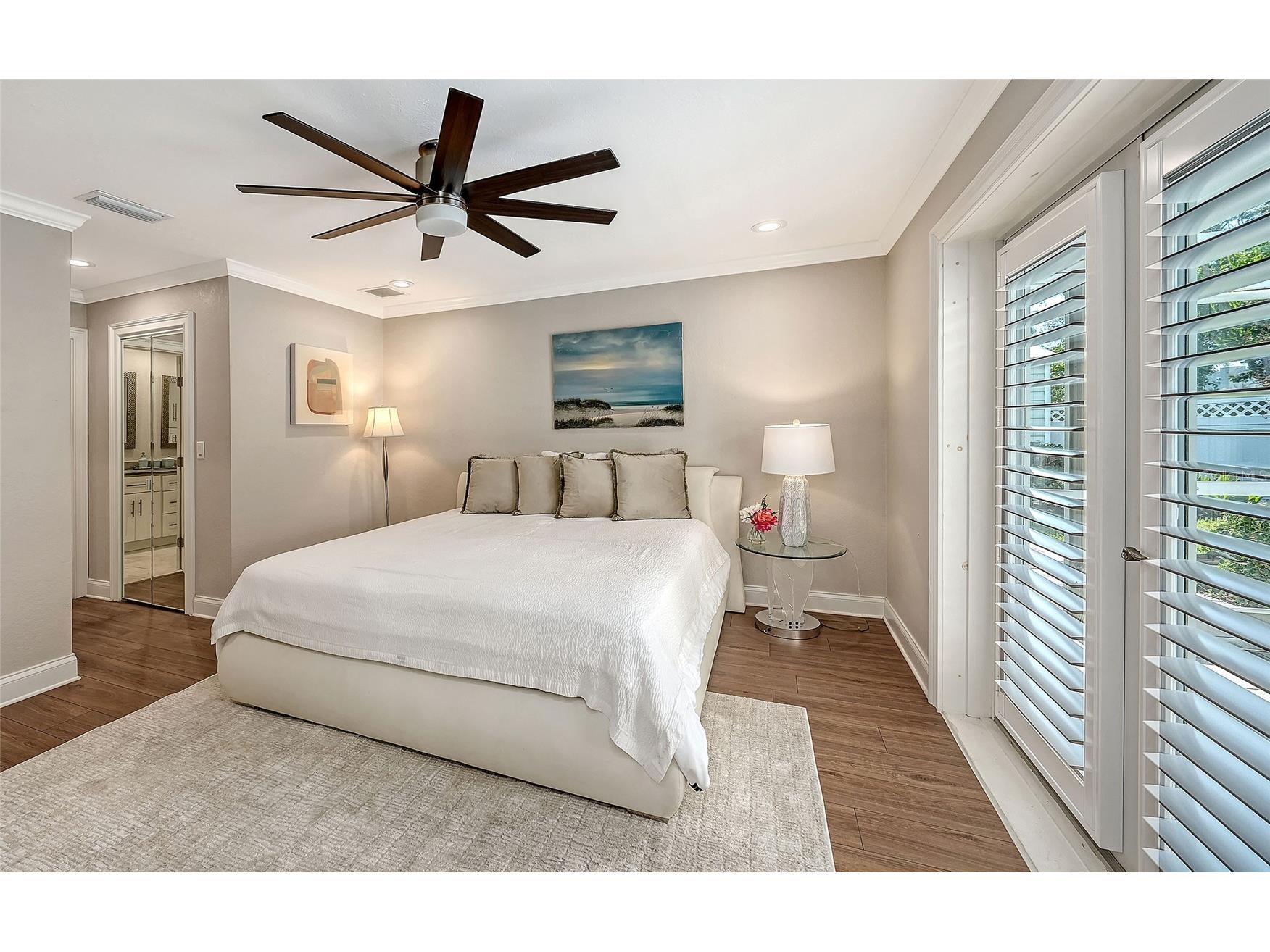 121 Holly Avenue Sarasota FL 34243 A4686397 image24