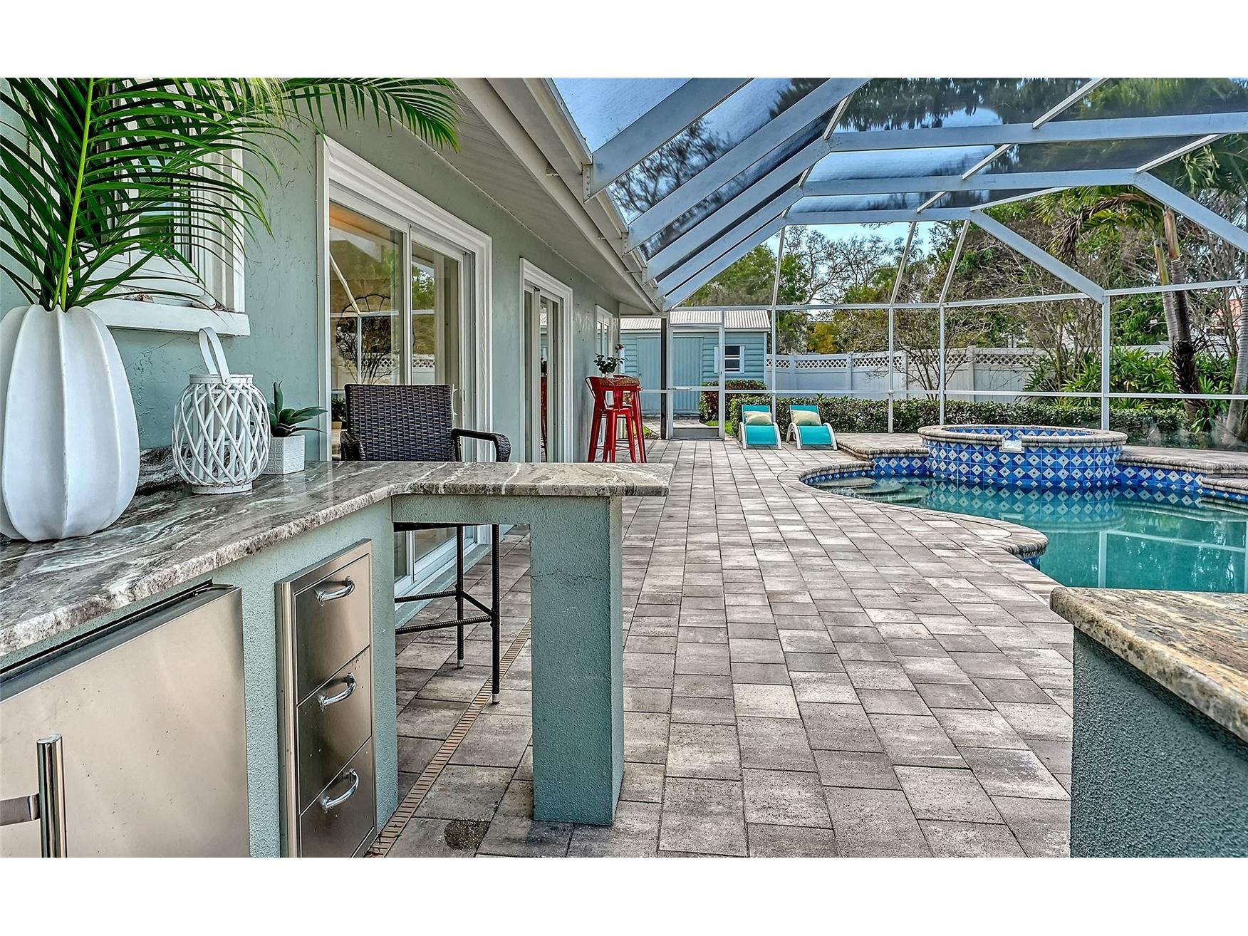 121 Holly Avenue Sarasota FL 34243 A4686397 image33