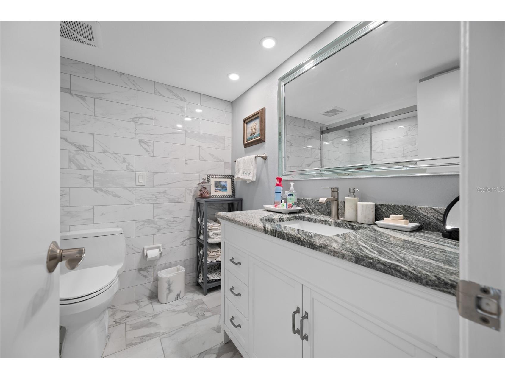 121 Island Way #323 Clearwater Beach FL 33767 TB8495566 image33