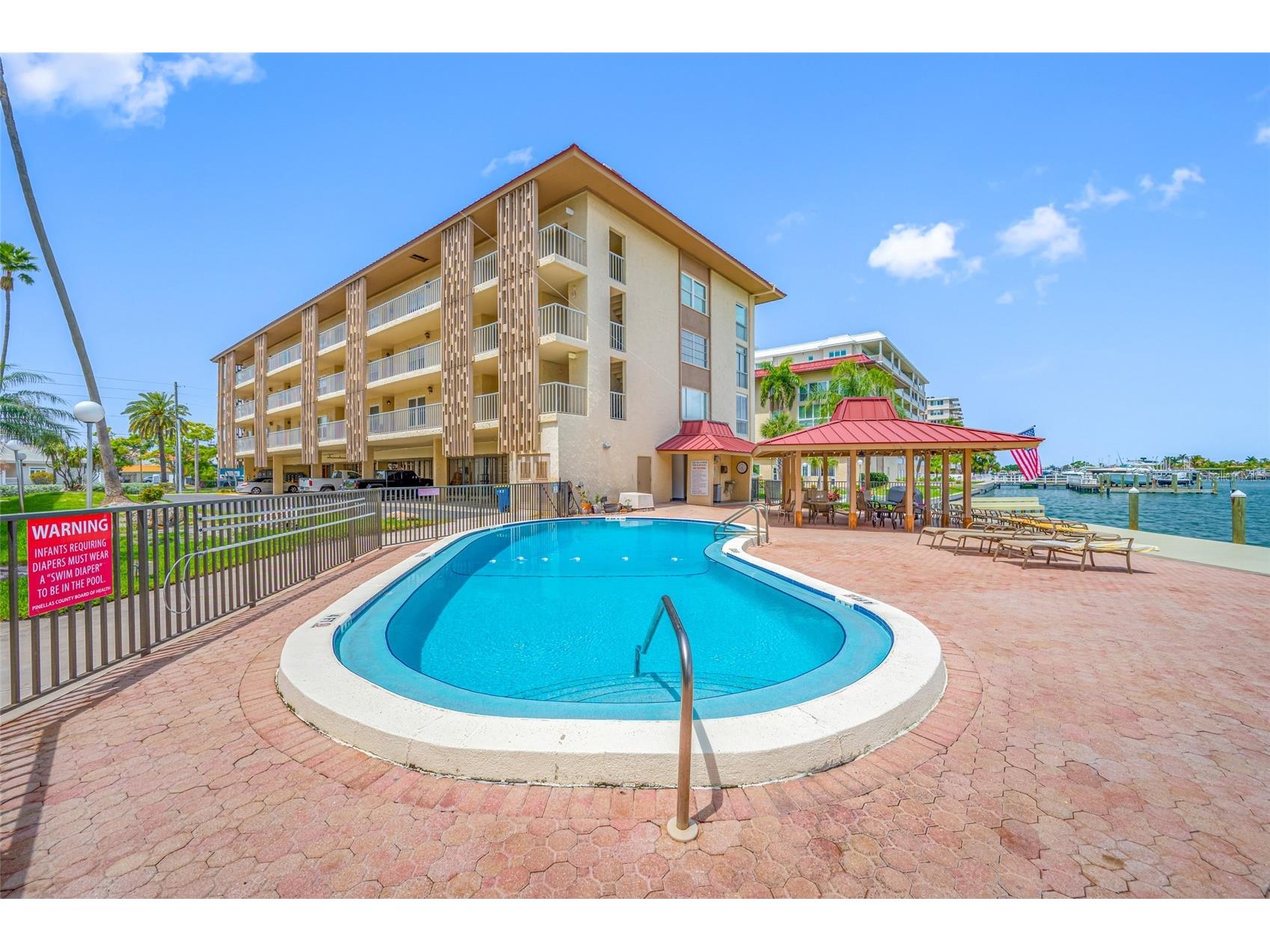 121 Island Way #323 Clearwater Beach FL 33767 TB8495566 image36