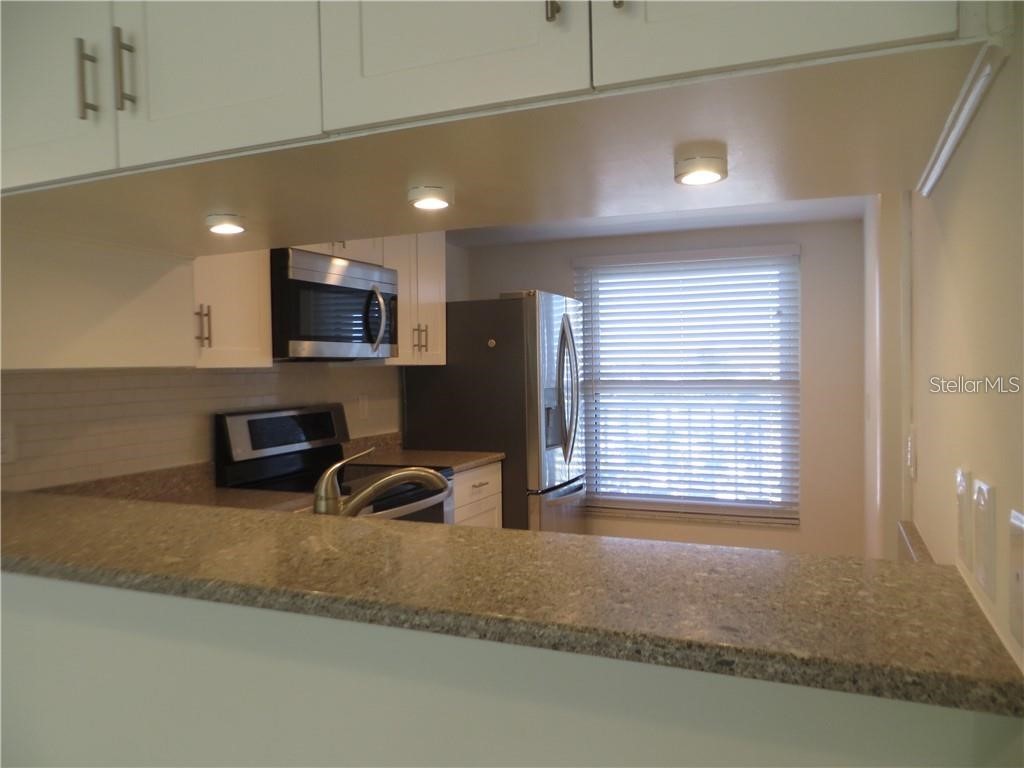 121 Island Way #332 Clearwater Beach FL 33767 TB8409786 image4