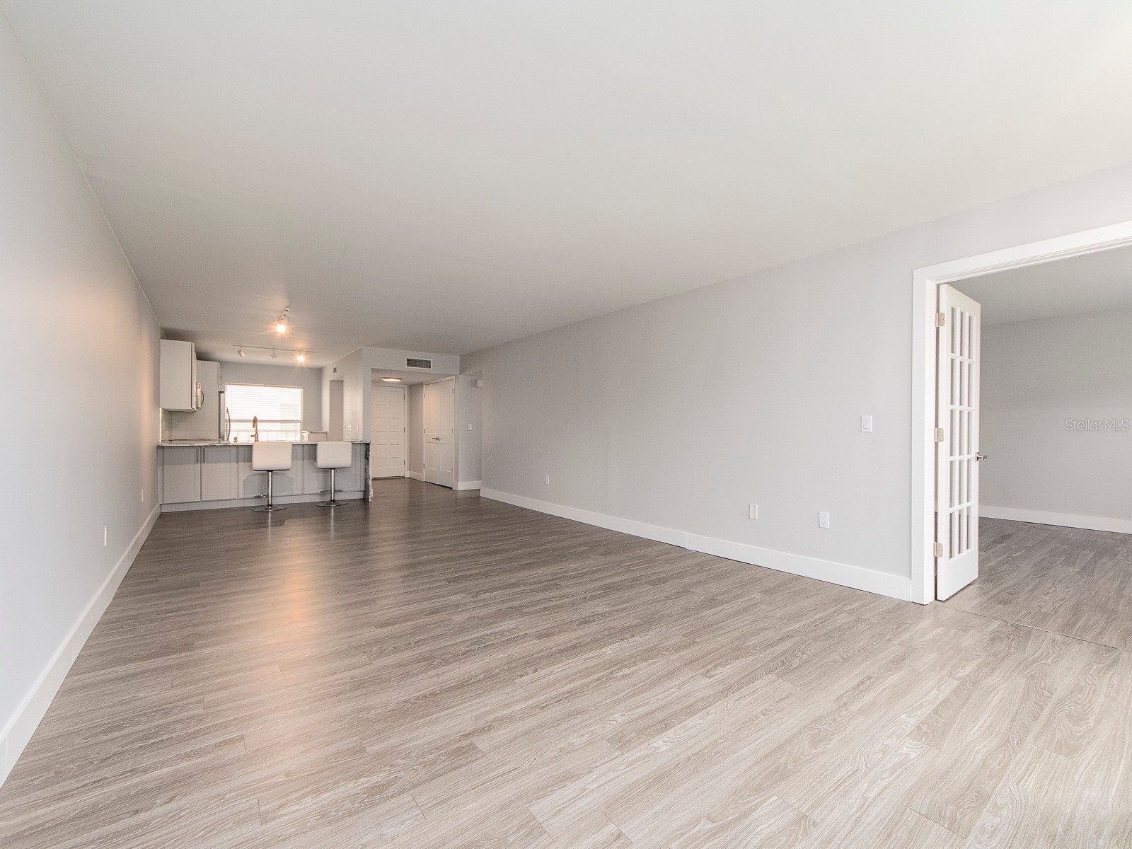 121 Island Way #334 Clearwater Beach FL 33767 TB8530665 image10