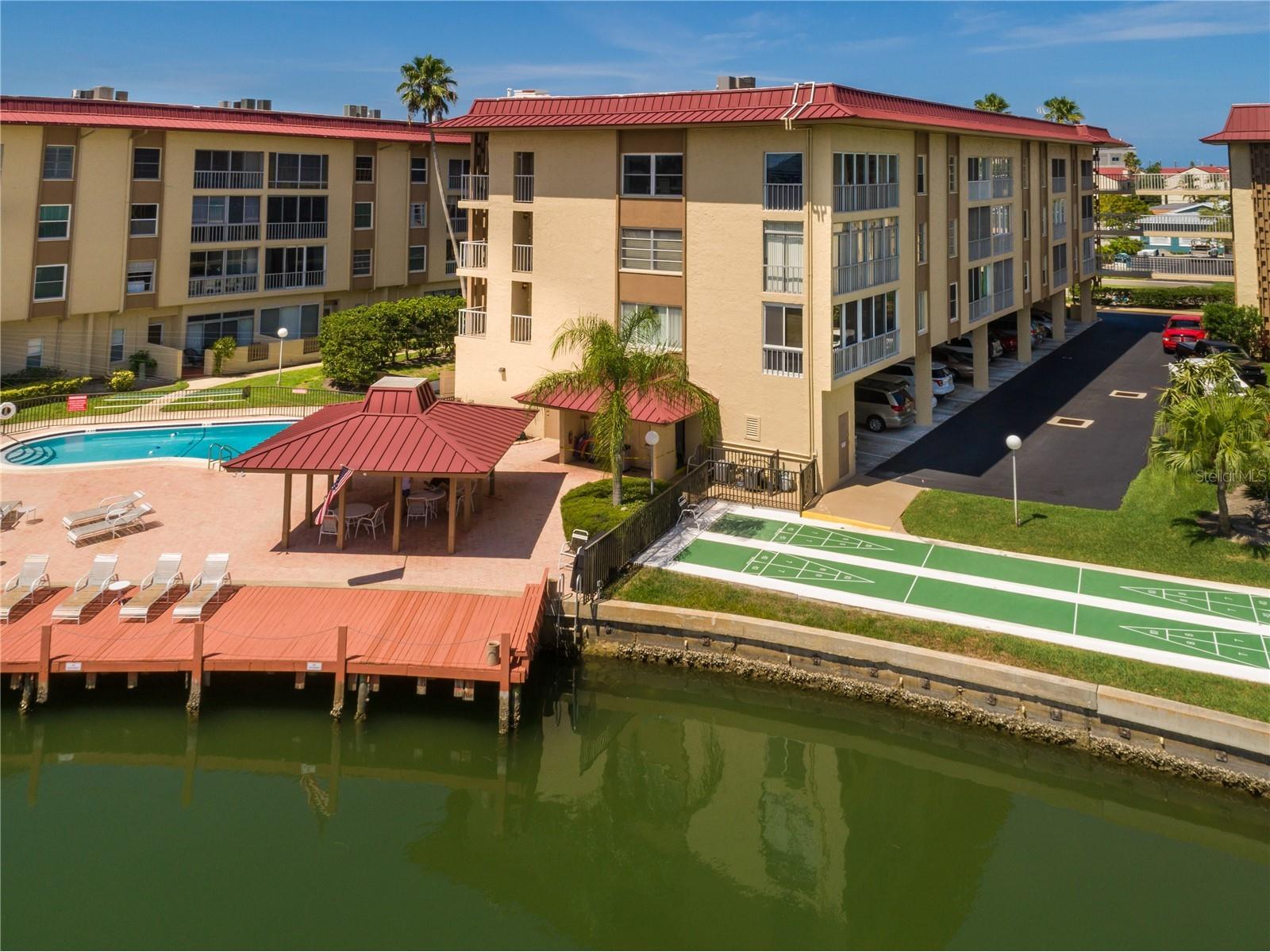 121 Island Way #334 Clearwater Beach FL 33767 TB8530665 image2