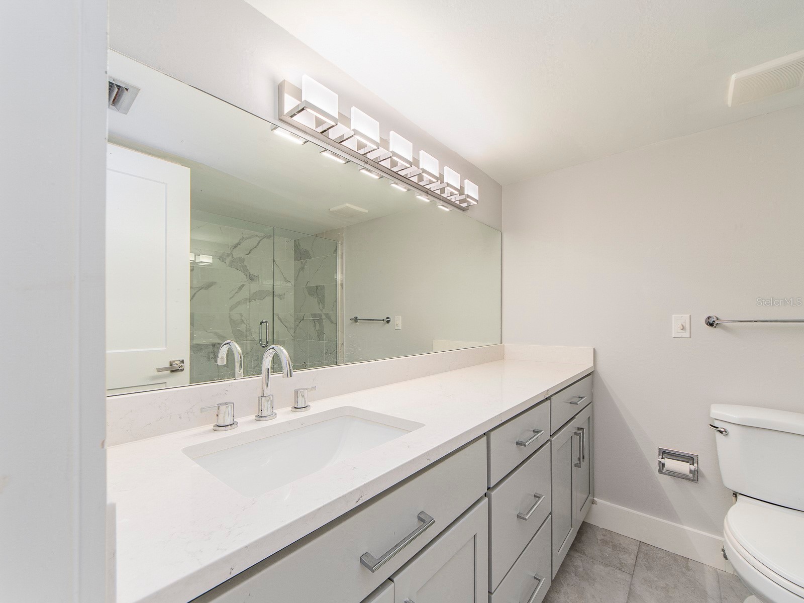 121 Island Way #334 Clearwater Beach FL 33767 TB8530665 image21