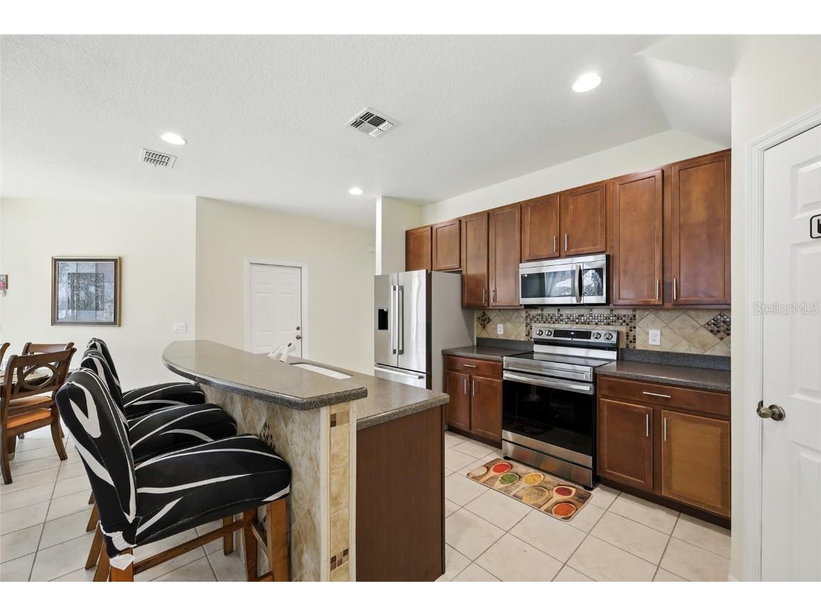 121 Las Fuentes Drive Kissimmee FL 34746 O6343989 image12