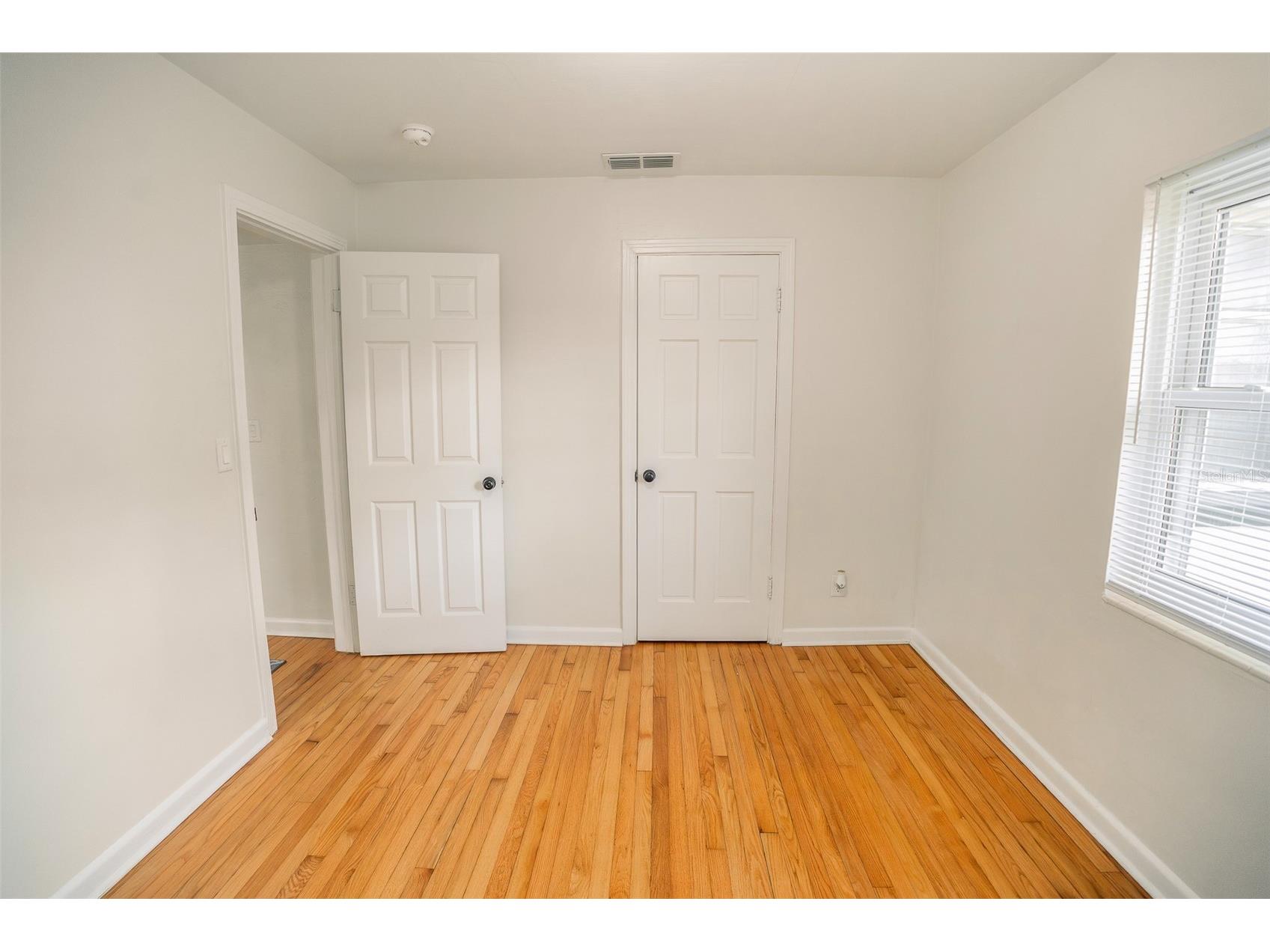 121 Leon Avenue Deland FL 32720 V4948018 image22