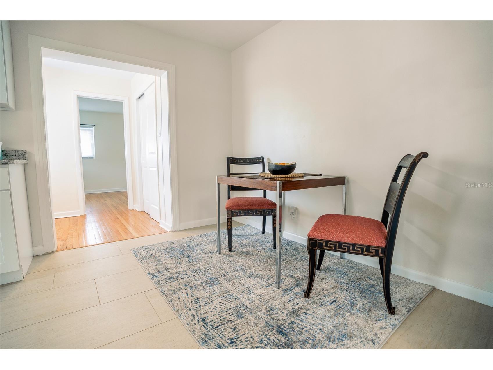 121 Leon Avenue Deland FL 32720 V4948018 image6