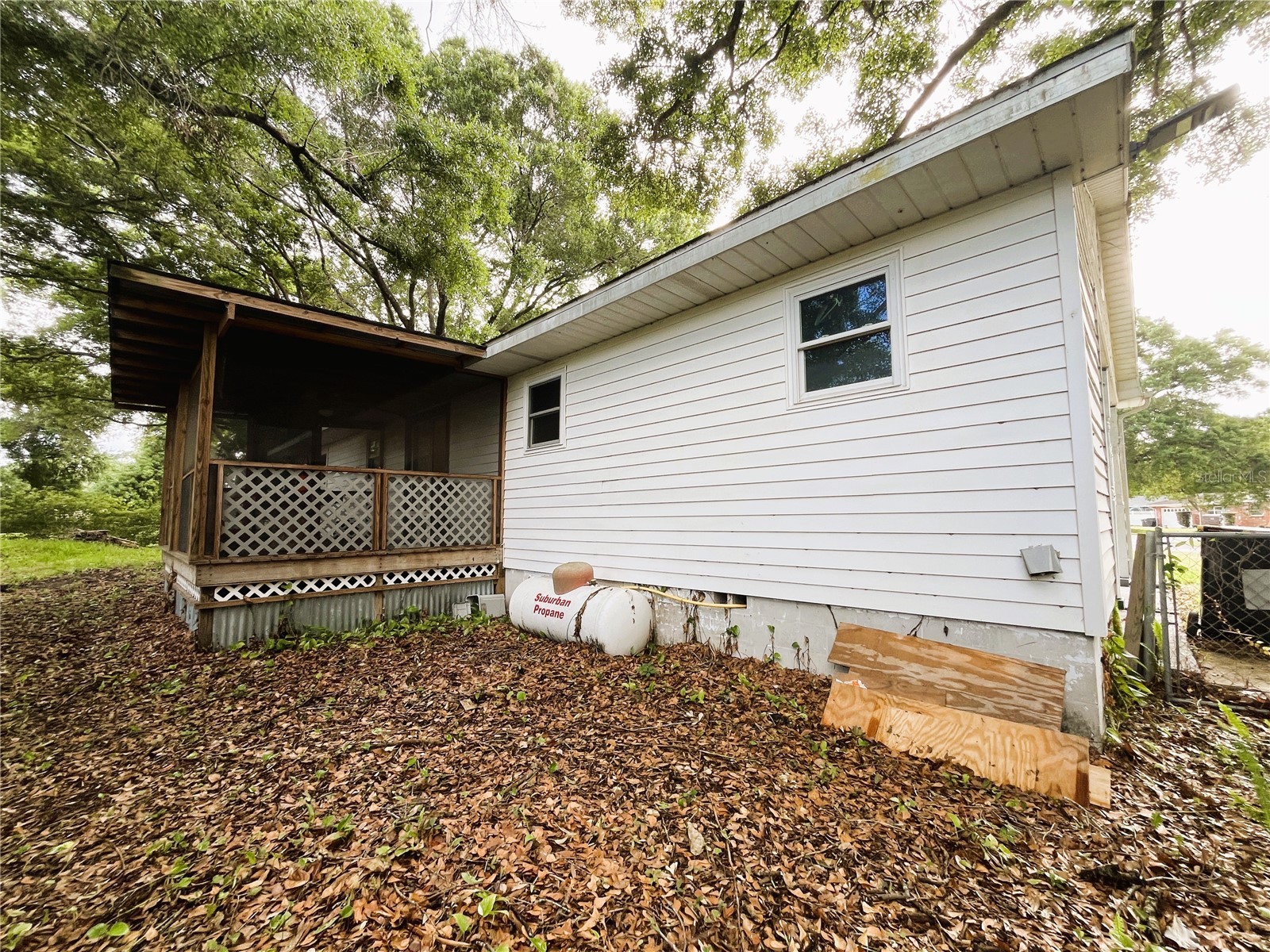 121 Maris Court Lakeland FL 33809 P4938395 image20