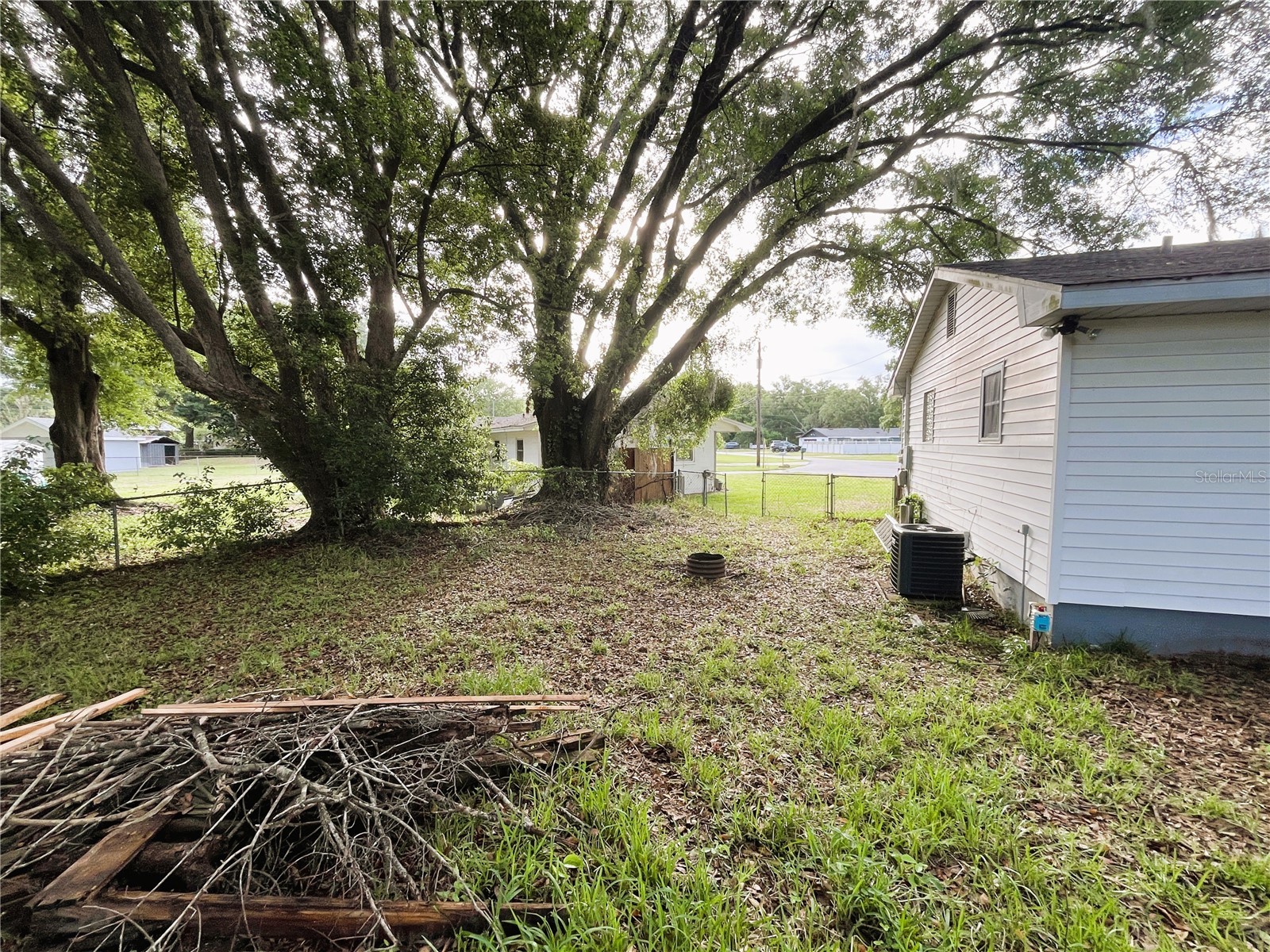 121 Maris Court Lakeland FL 33809 P4938395 image23