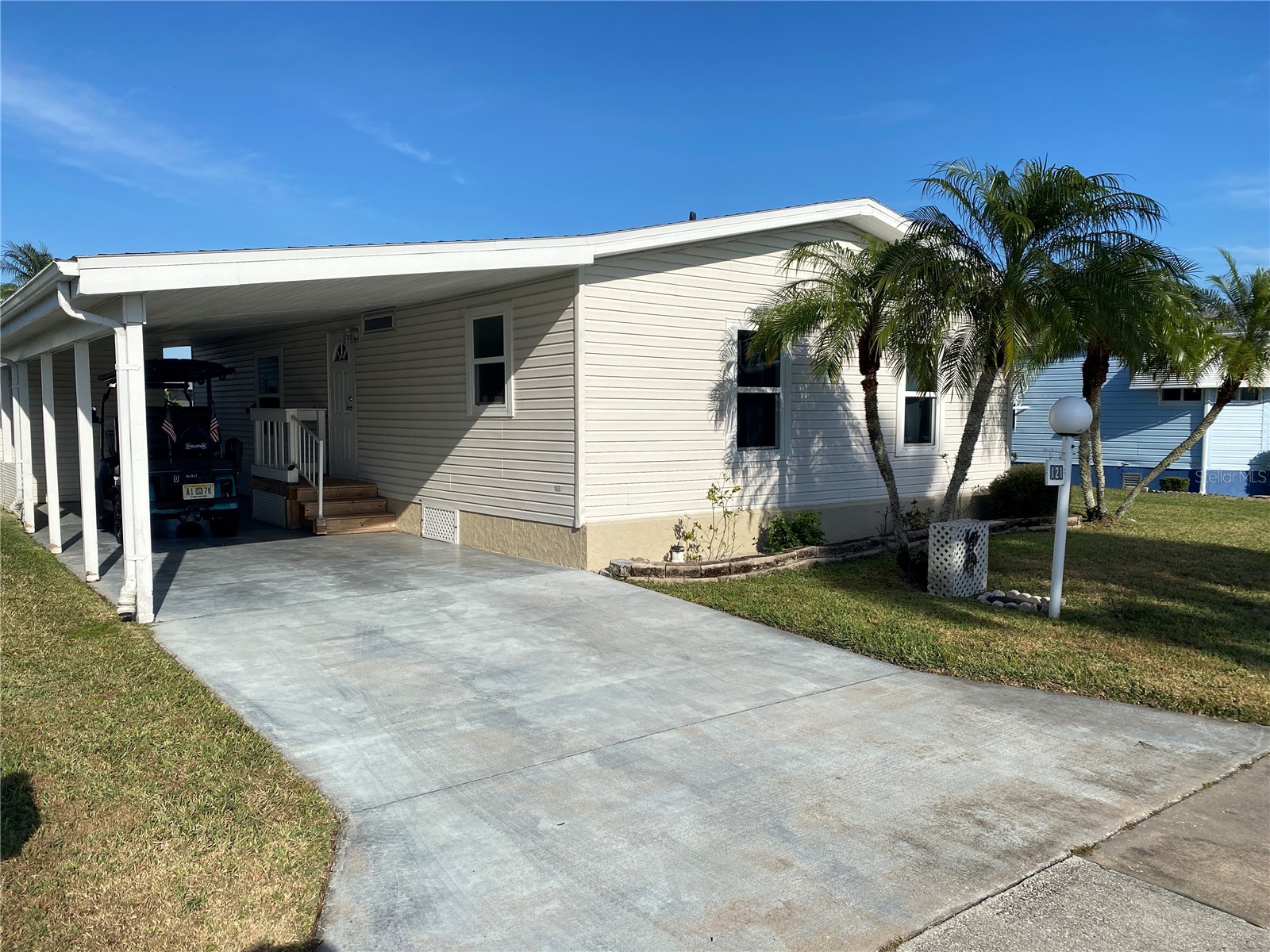 121 Mockingbird Lane Ellenton FL 34222 A4680978 image1