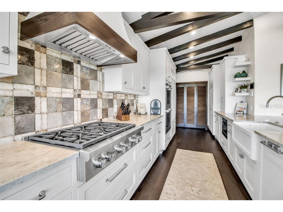 121 N Casey Key Road Osprey FL 34229 - GULF OF MEXICO A4667263 image15