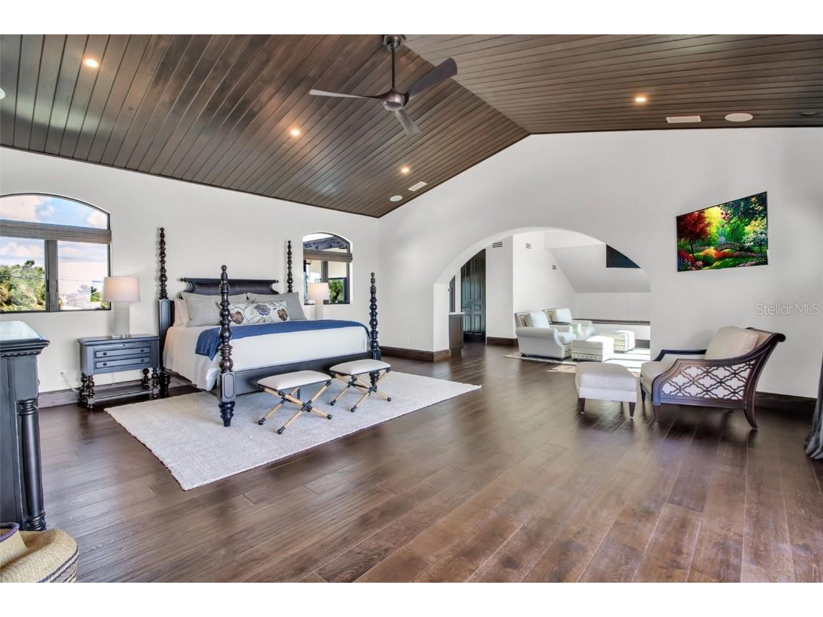 121 N Casey Key Road Osprey FL 34229 - GULF OF MEXICO A4667263 image31