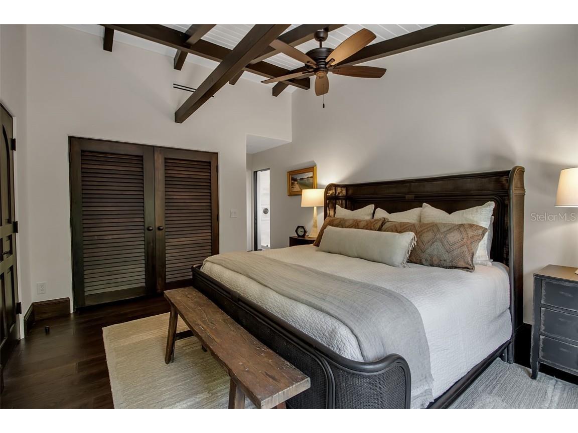 121 N Casey Key Road Osprey FL 34229 - GULF OF MEXICO A4667263 image45