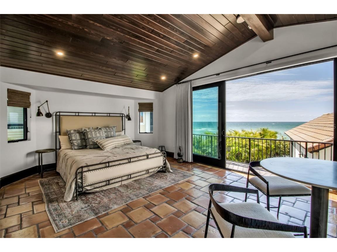 121 N Casey Key Road Osprey FL 34229 - GULF OF MEXICO A4667263 image51