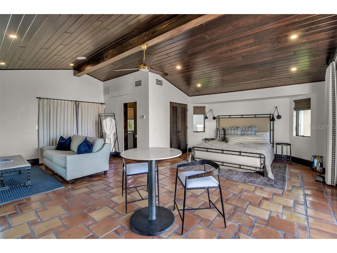 121 N Casey Key Road Osprey FL 34229 - GULF OF MEXICO A4667263 image52