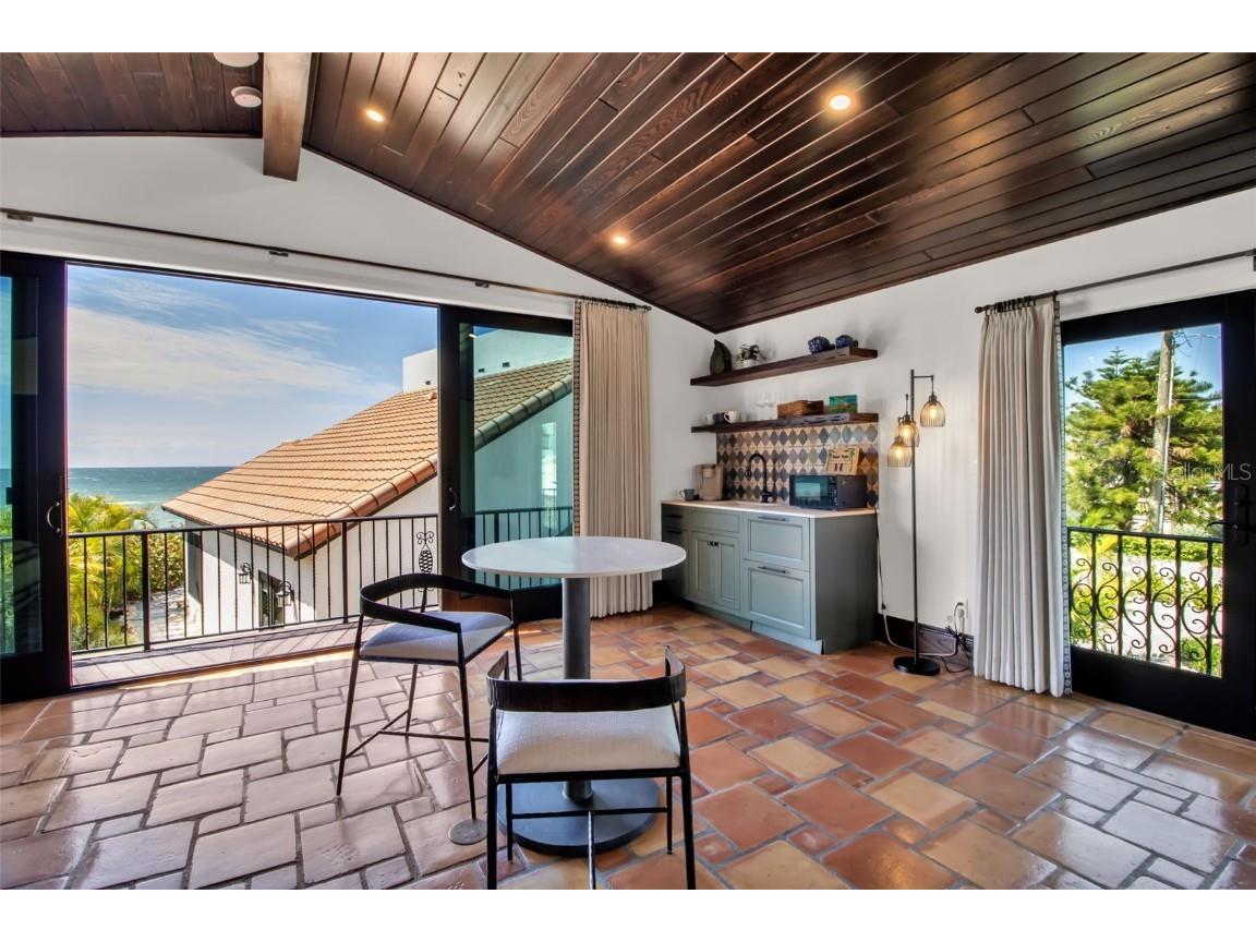 121 N Casey Key Road Osprey FL 34229 - GULF OF MEXICO A4667263 image58