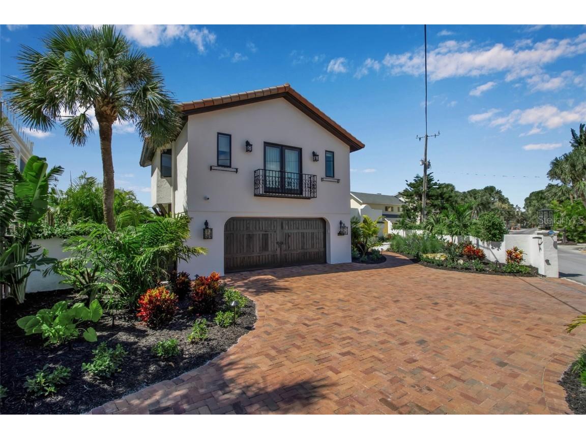 121 N Casey Key Road Osprey FL 34229 - GULF OF MEXICO A4667263 image74