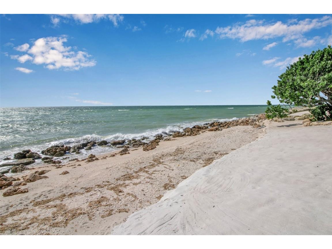 121 N Casey Key Road Osprey FL 34229 - GULF OF MEXICO A4667263 image9