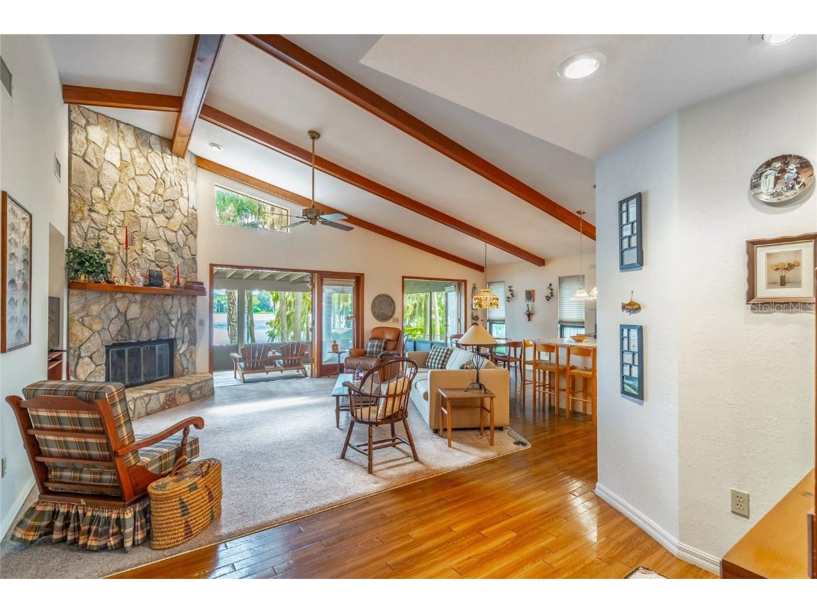 121 N Lake George Drive Georgetown FL 32139 - LAKE GEORGE ON THE ST JOHNS RIVER V4944760 image10