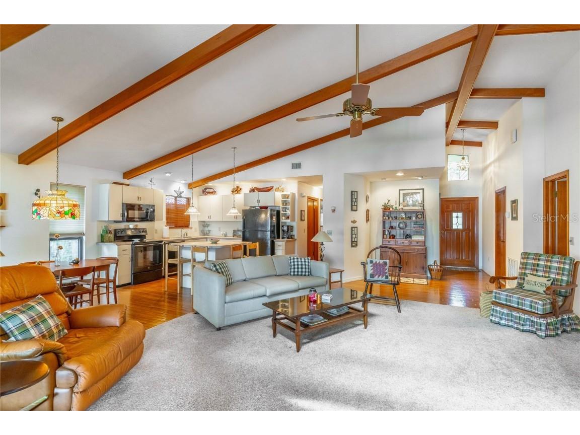 121 N Lake George Drive Georgetown FL 32139 - LAKE GEORGE ON THE ST JOHNS RIVER V4944760 image12