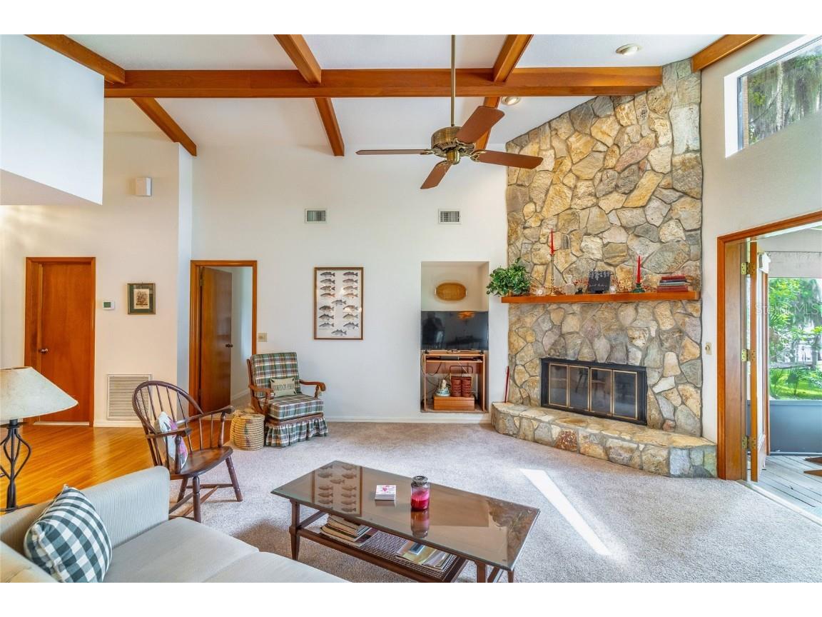 121 N Lake George Drive Georgetown FL 32139 - LAKE GEORGE ON THE ST JOHNS RIVER V4944760 image14