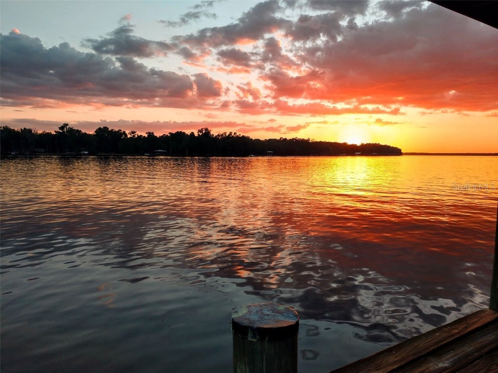 121 N Lake George Drive Georgetown FL 32139 - LAKE GEORGE ON THE ST JOHNS RIVER V4944760 image32