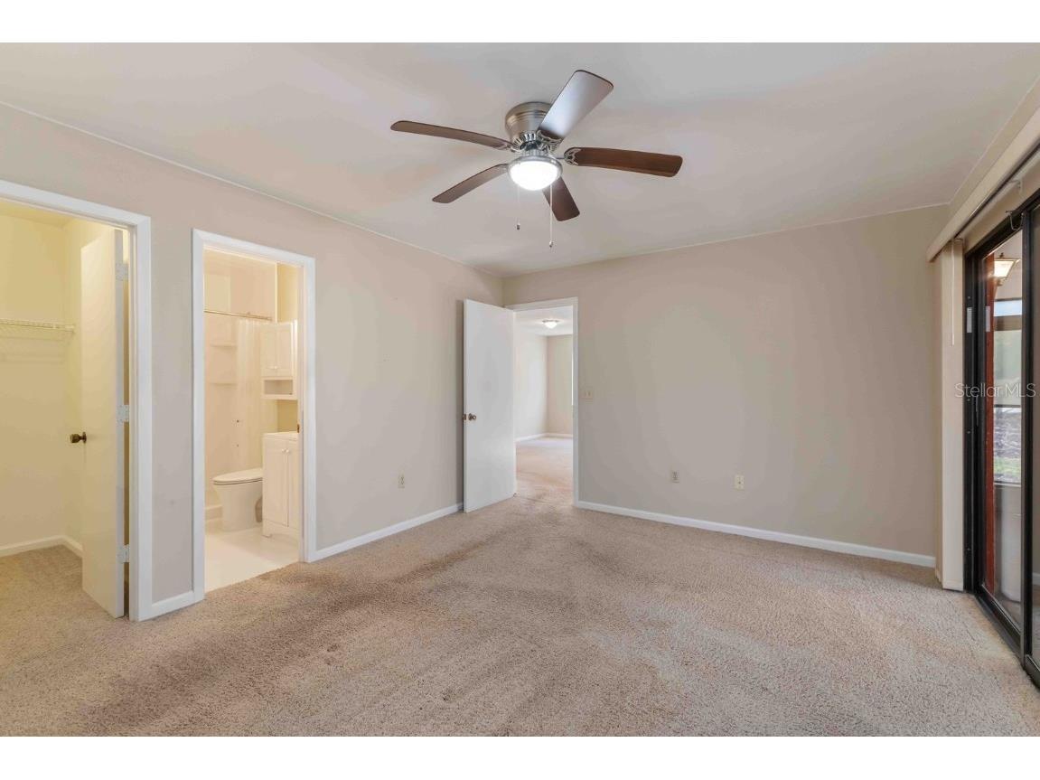 121 Oak Hill Drive #1 Sarasota FL 34232 A4672922 image22