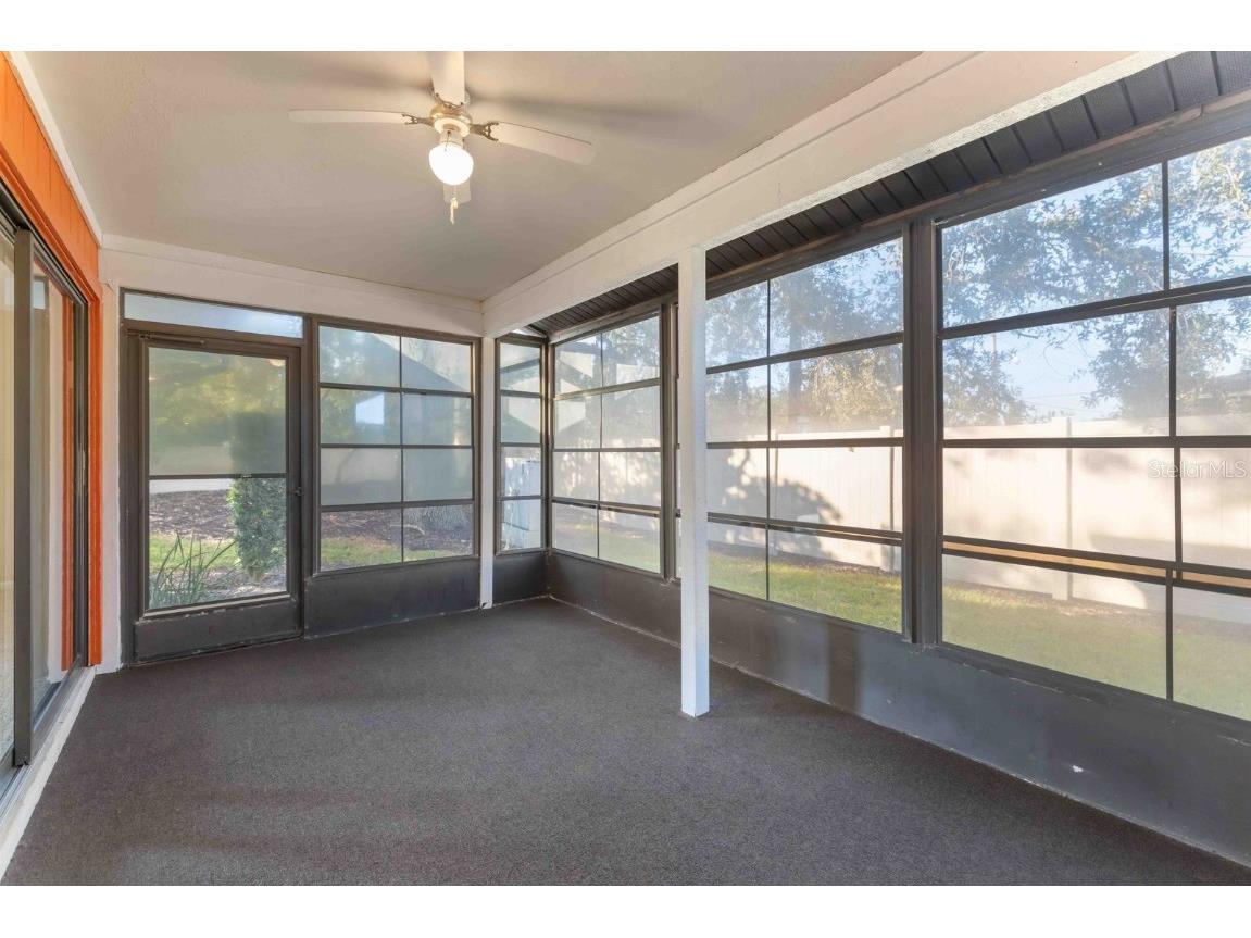 121 Oak Hill Drive #1 Sarasota FL 34232 A4672922 image31