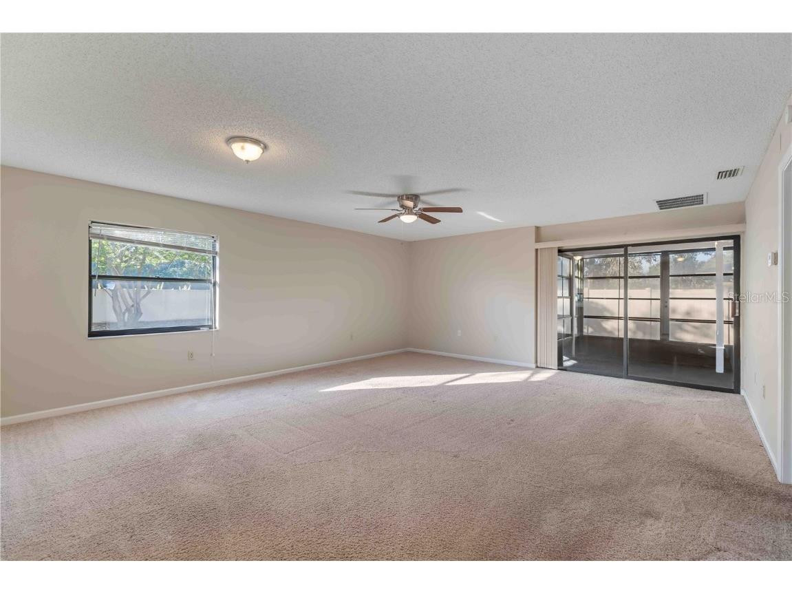 121 Oak Hill Drive #1 Sarasota FL 34232 A4672922 image7