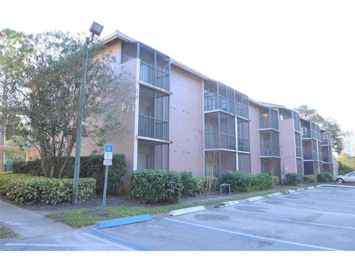 121 Oyster Bay Circle #360 Altamonte Springs FL 32701 O6161002 image1