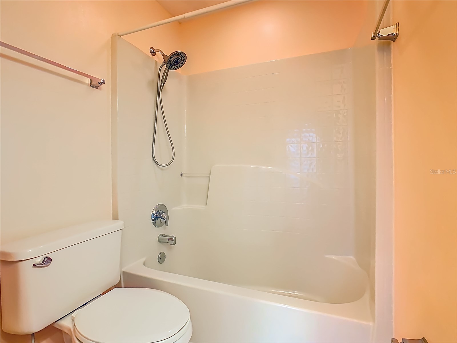 121 Rialto Road Poinciana FL 34759 - Retention pond S5140738 image30