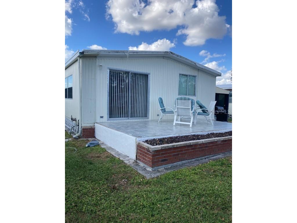 121 S Fiji Circle Englewood FL 34223 A4626730 image1