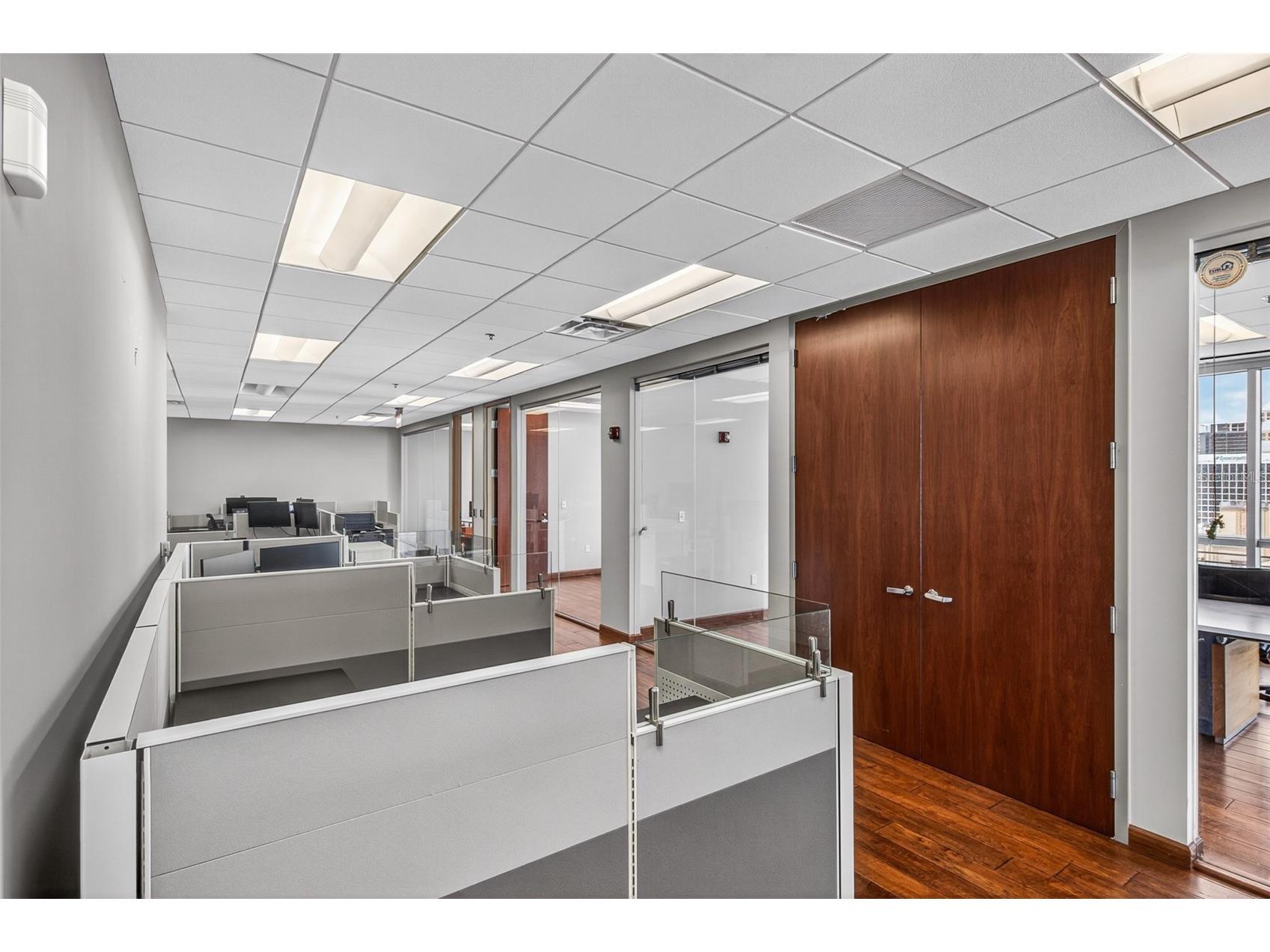 121 S Orange Avenue #1230 Orlando FL 32801 S5146877 image5