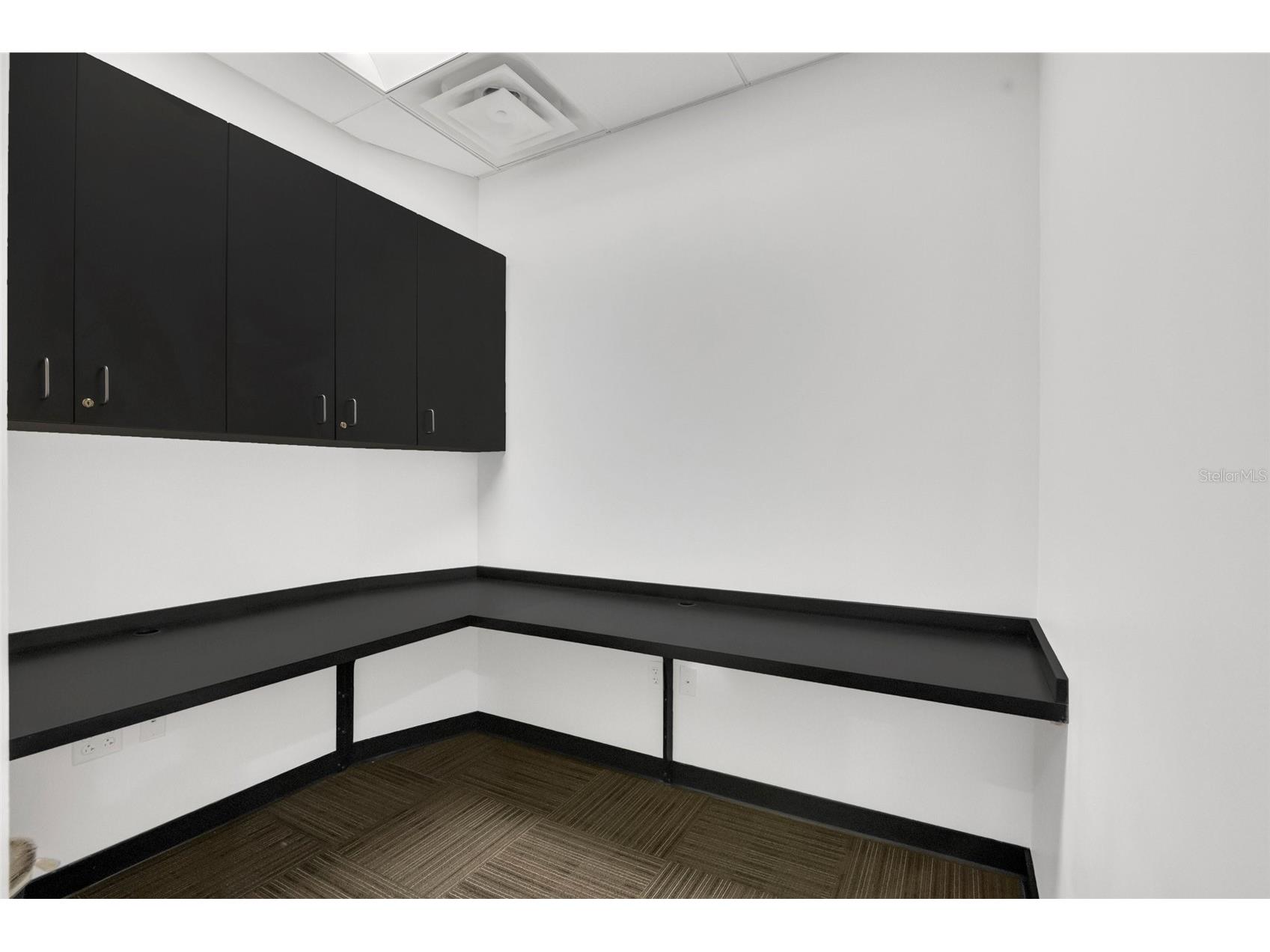 121 S Orange Avenue #820 Orlando FL 32801 O6379153 image23