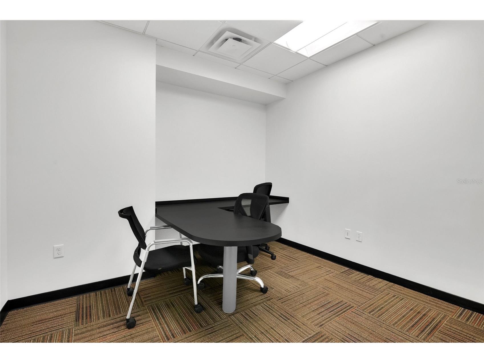 121 S Orange Avenue #820 Orlando FL 32801 O6379153 image30