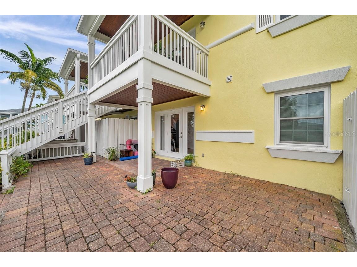 121 Seahorse Drive SE #A Saint Petersburg FL 33705 TB8407897 image27