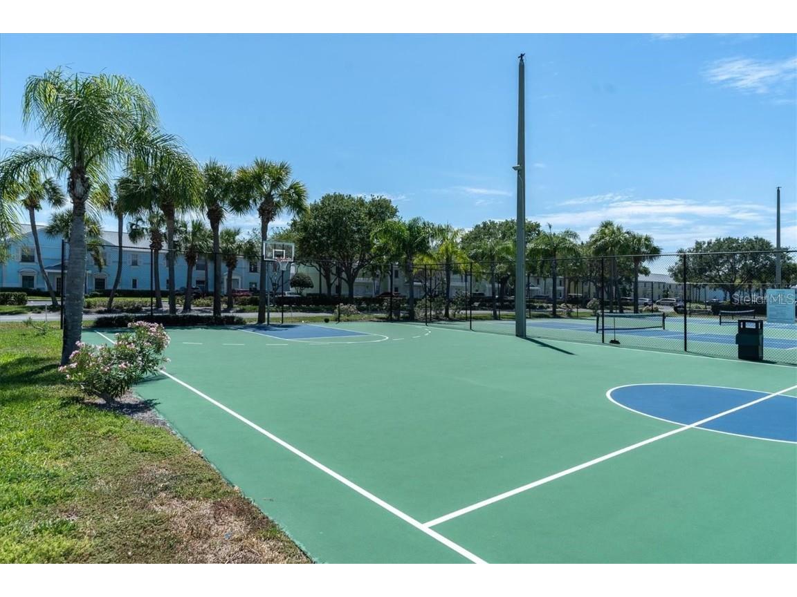 121 Seahorse Drive SE #A Saint Petersburg FL 33705 TB8407897 image47