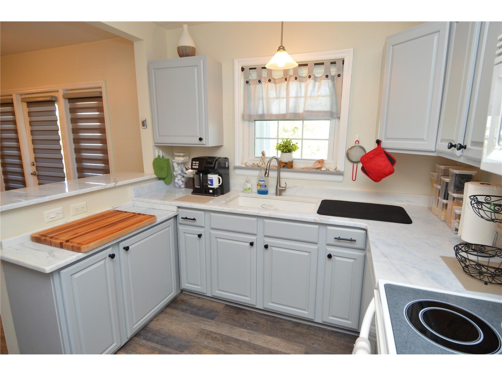 121 Seahorse Drive SE #C Saint Petersburg FL 33705 TB8506972 image13