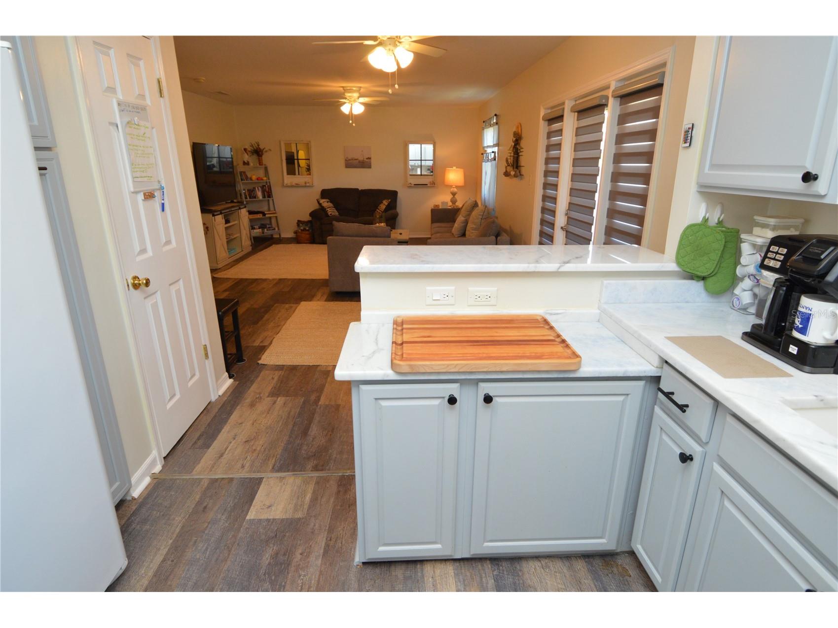 121 Seahorse Drive SE #C Saint Petersburg FL 33705 TB8506972 image14