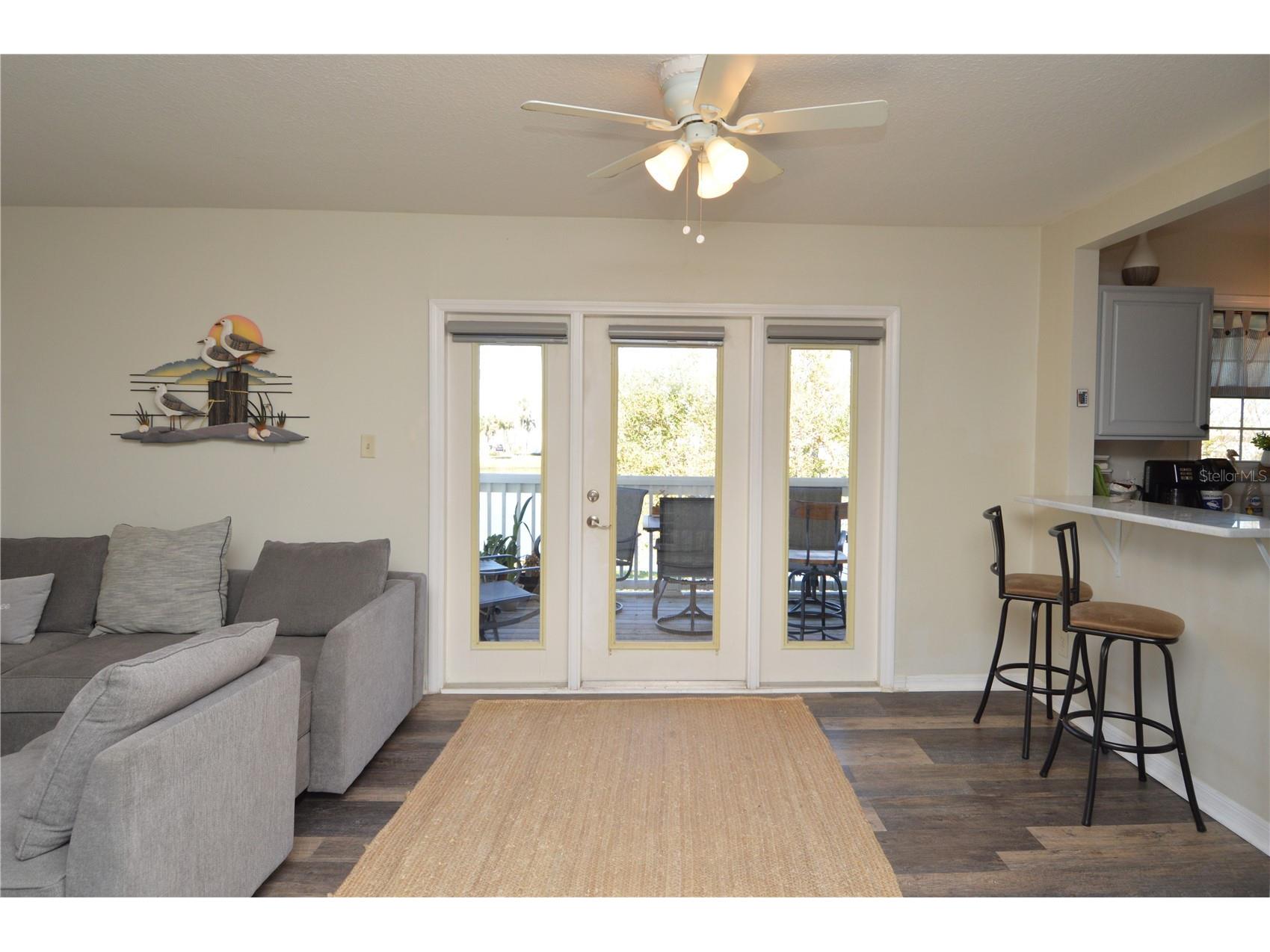 121 Seahorse Drive SE #C Saint Petersburg FL 33705 TB8506972 image16