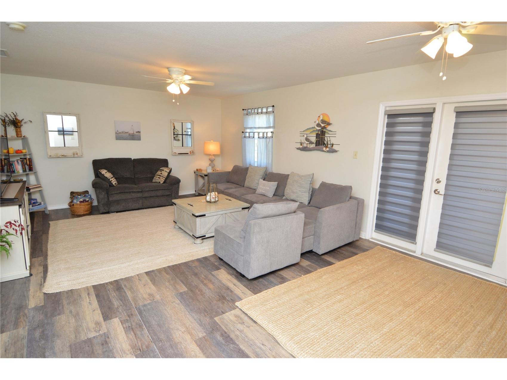 121 Seahorse Drive SE #C Saint Petersburg FL 33705 TB8506972 image18